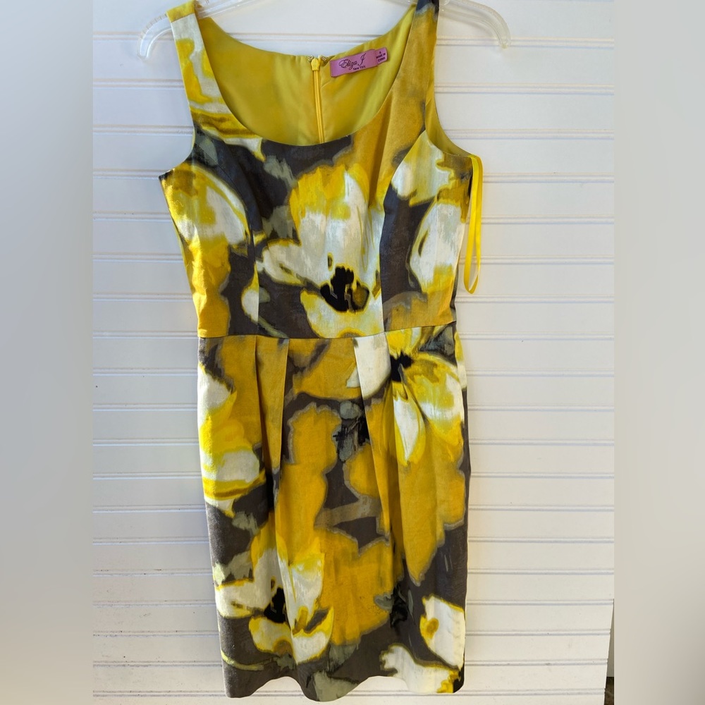 Eliza J Yellow Floral Dress with Pockets